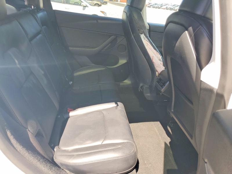 2024 Tesla Model Y მანქანა იყიდება აუქციონზე, vin: 7SAYGDEE7RF193596, აუქციონის ნომერი: 48701316