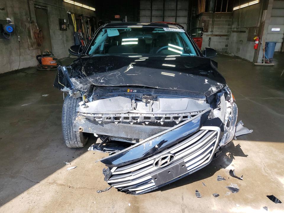 48496756 :رقم المزاد ، KMHD74LF2JU548401 vin ، 2018 Hyundai Elantra مزاد بيع