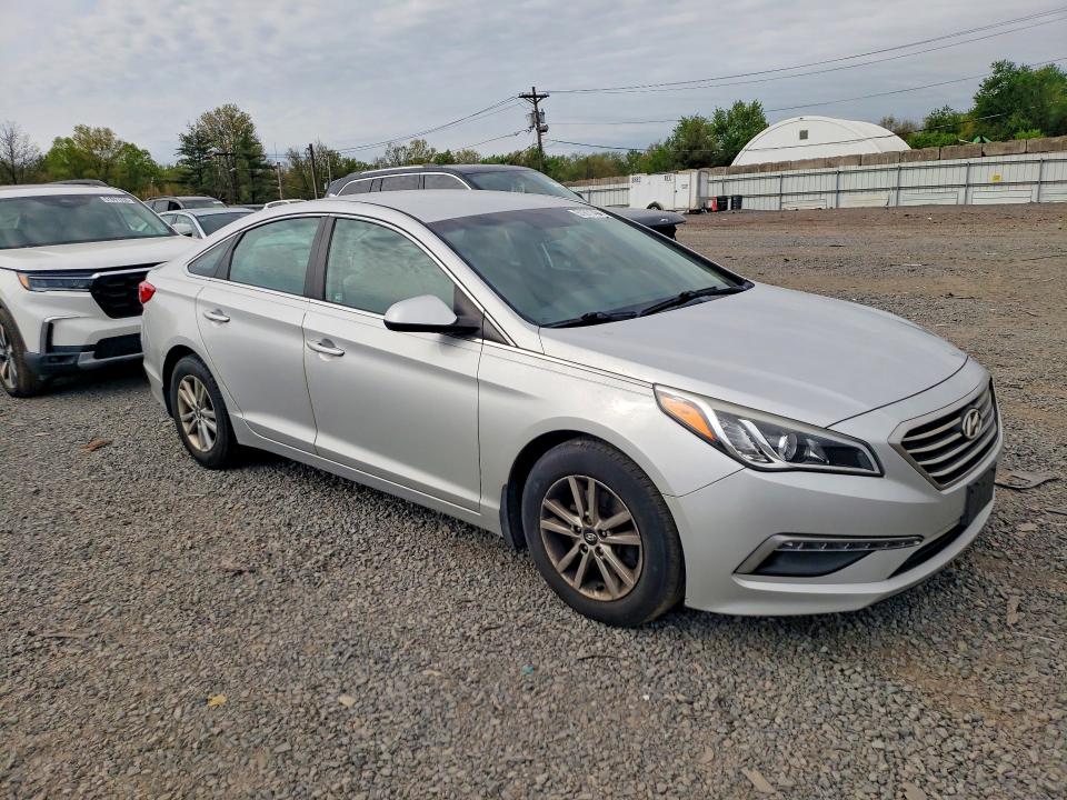 51611406 :رقم المزاد ، 5NPE24AF1FH044773 vin ، 2015 Hyundai Sonata مزاد بيع