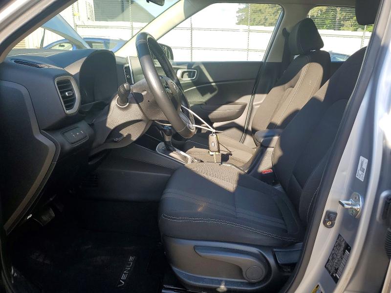 2022 Hyundai Venue მანქანა იყიდება აუქციონზე, vin: KMHRC8A37NU171913, აუქციონის ნომერი: 51161376