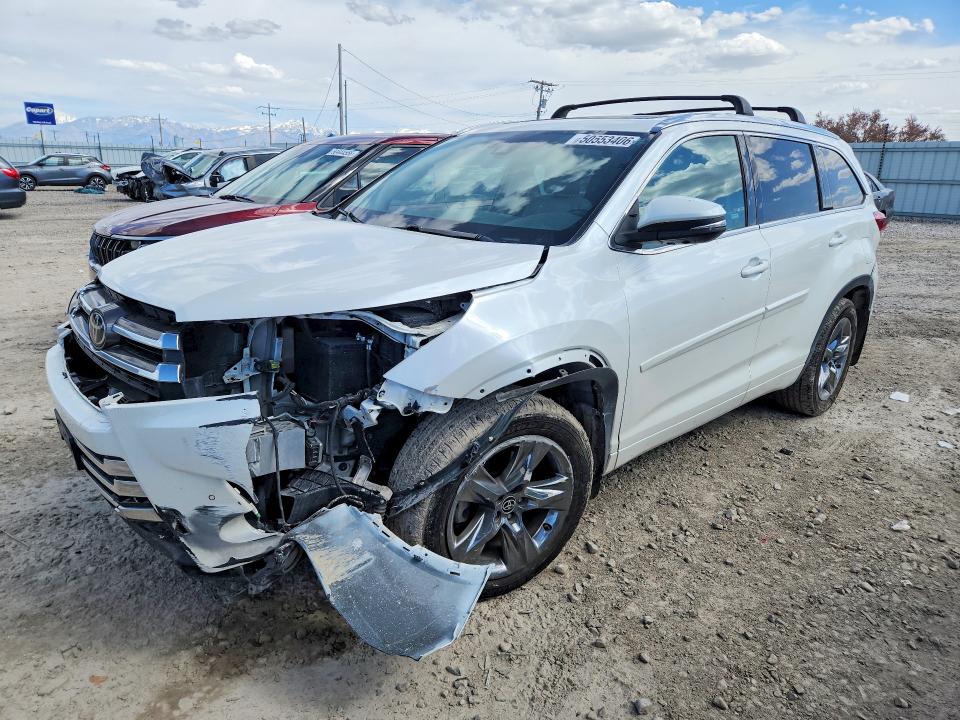 Продажа на аукционе авто 2019 Toyota Highlander, vin: 5TDDZRFH0KS743671, номер лота: 50553406
