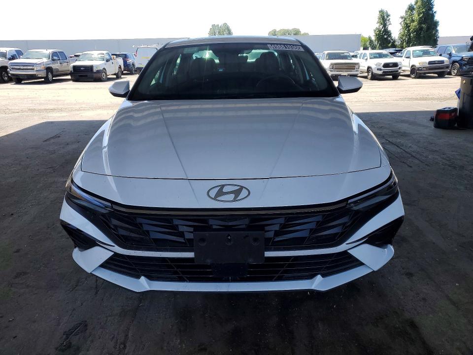 Продажа на аукционе авто 2025 Hyundai Elantra, vin: KMHLS4DG2SU007030, номер лота: 49881036