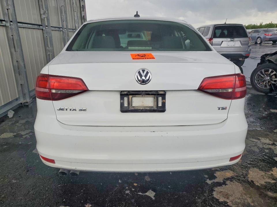 50680376 :رقم المزاد ، 3VWD67AJ6GM360202 vin ، 2016 Volkswagen Jetta مزاد بيع