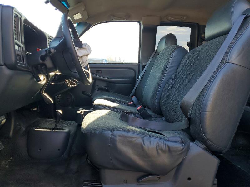 2002 Chevrolet Silverado მანქანა იყიდება აუქციონზე, vin: 2GCEK19V821268855, აუქციონის ნომერი: 48976896