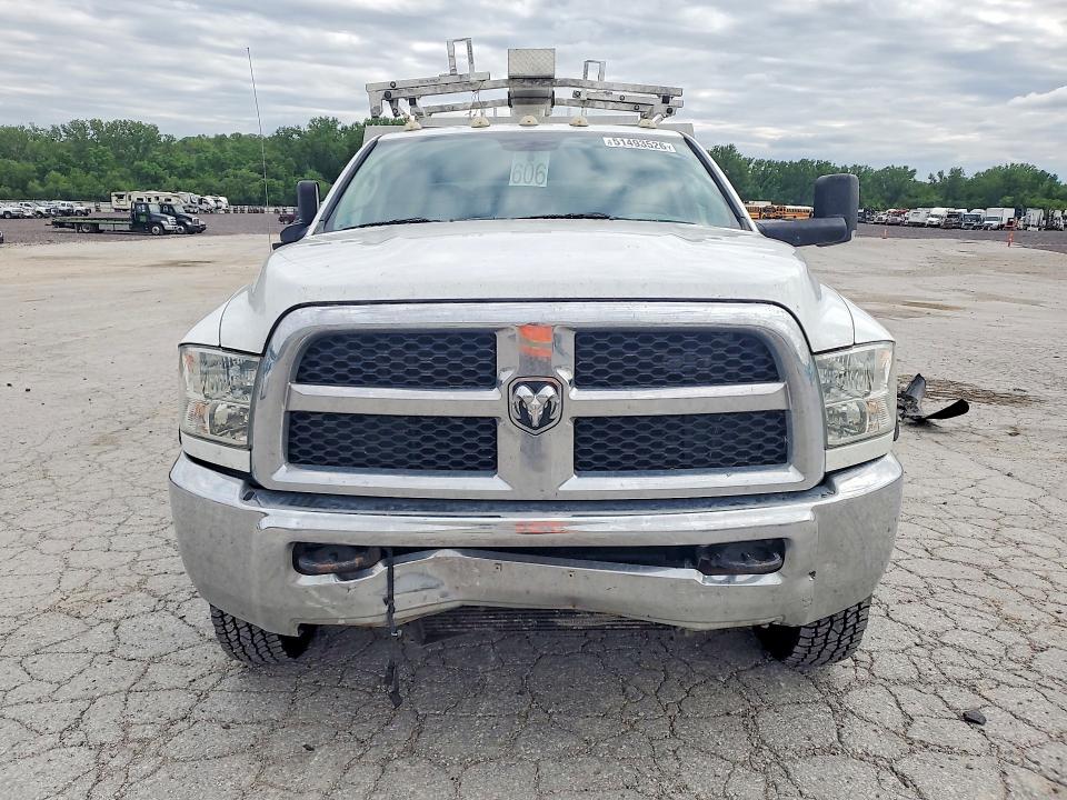 51493526 :رقم المزاد ، 3C7WRTCLXGG177963 vin ، 2016 Ram 3500 مزاد بيع