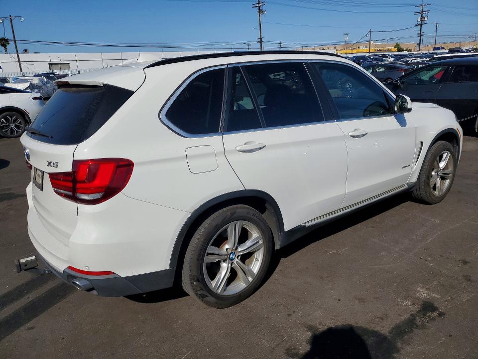 51462616 :رقم المزاد ، 5UXKR2C59F0H35359 vin ، 2015 Bmw X5 مزاد بيع