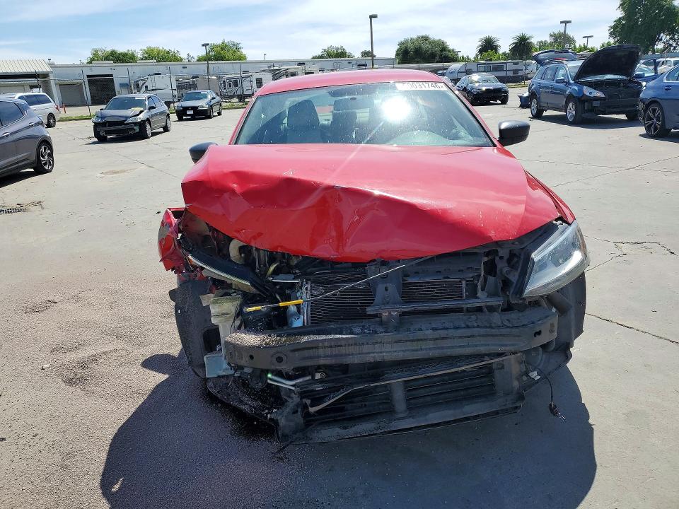 50091746 :رقم المزاد ، 3VWD17AJ9GM289947 vin ، 2016 Volkswagen Jetta مزاد بيع
