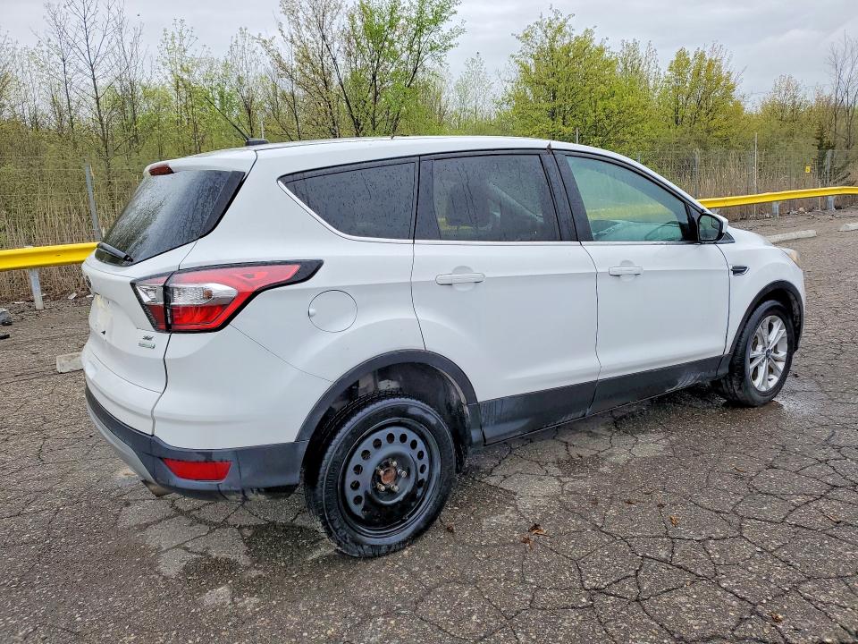 Auction sale of the 2017 Ford Escape, vin: 1FMCU0GD9HUC63386, lot number: 51598676