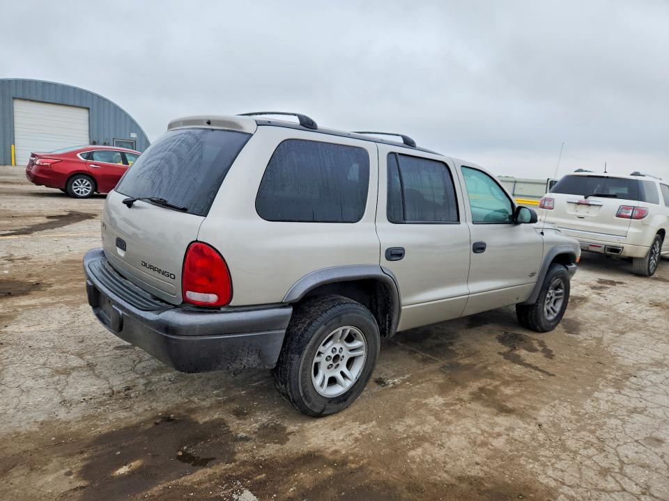 50469276 :رقم المزاد ، 1B4HR38N12F135592 vin ، 2002 Dodge Durango مزاد بيع