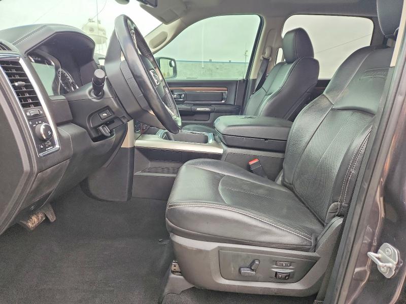 46809506 :رقم المزاد ، 1C6RR7VM5JS262188 vin ، 2018 Ram 1500 مزاد بيع