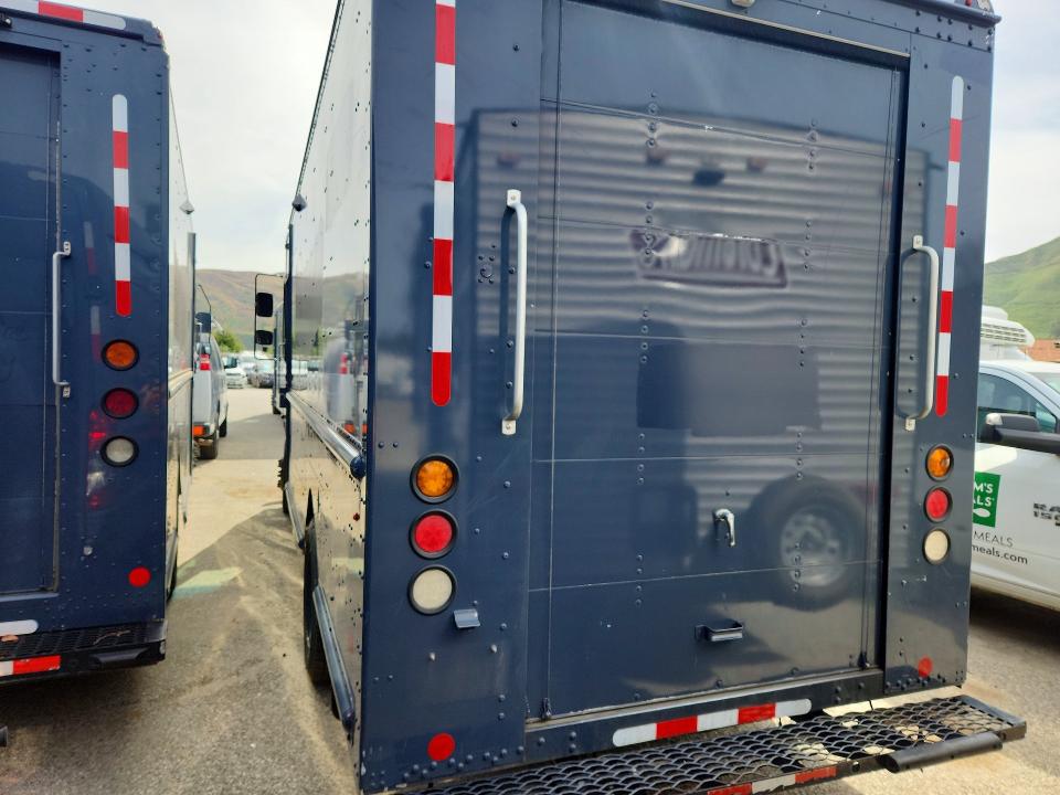 2020 Freightliner Chassis მანქანა იყიდება აუქციონზე, vin: 4UZAC2EA1LCLZ7001, აუქციონის ნომერი: 55084796