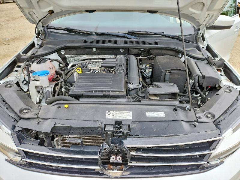 2017 Volkswagen Jetta მანქანა იყიდება აუქციონზე, vin: 3VW2B7AJ7HM352582, აუქციონის ნომერი: 51533006