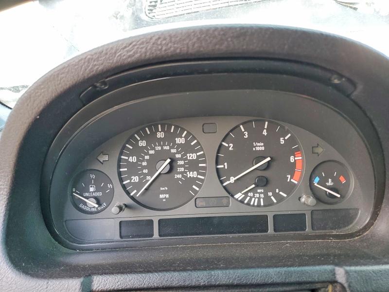 2001 Bmw X5 მანქანა იყიდება აუქციონზე, vin: WBAFB33571LH23177, აუქციონის ნომერი: 52075186