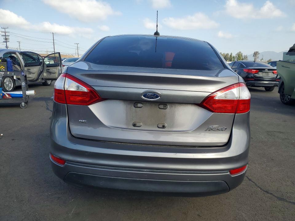 50440776 :رقم المزاد ، 3FADP4BJXEM190233 vin ، 2014 Ford Fiesta مزاد بيع