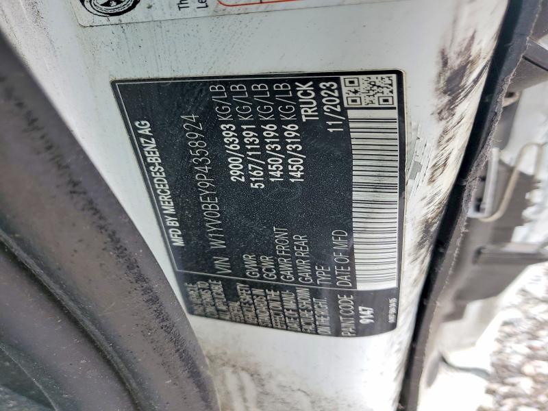 Продажа на аукционе авто 2023 Mercedes-benz Metris, vin: W1YV0BEY9P4358924, номер лота: 51699936