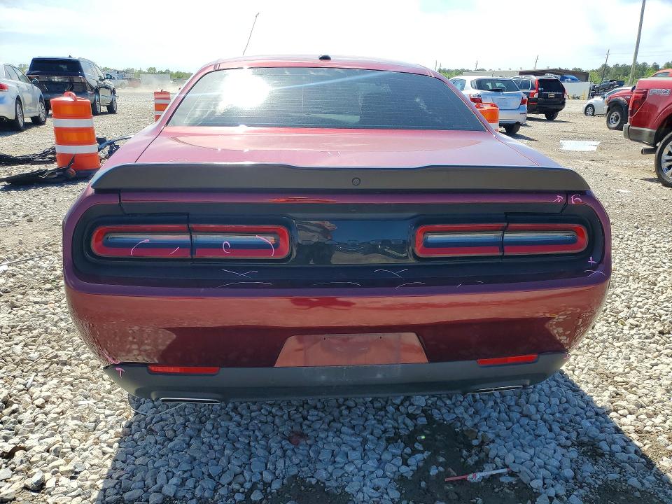 48682226 :رقم المزاد ، 2C3CDZJG8MH680527 vin ، 2021 Dodge Challenger مزاد بيع