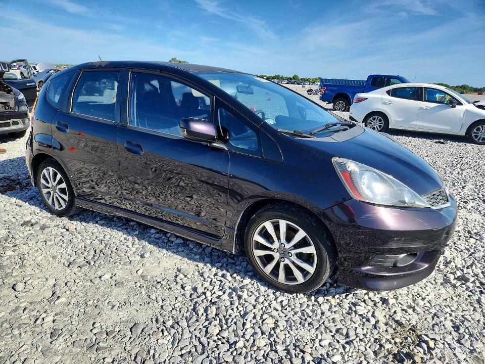 2013 Honda Fit მანქანა იყიდება აუქციონზე, vin: JHMGE8H5XDC055234, აუქციონის ნომერი: 49744696