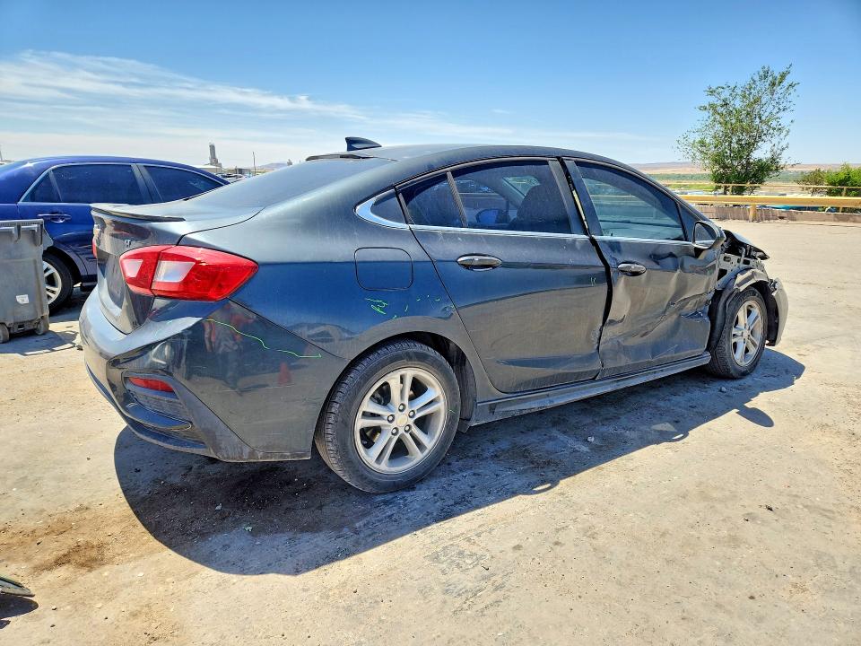 Продажа на аукционе авто 2018 Chevrolet Cruze, vin: 1G1BE5SM8J7121366, номер лота: 48546076