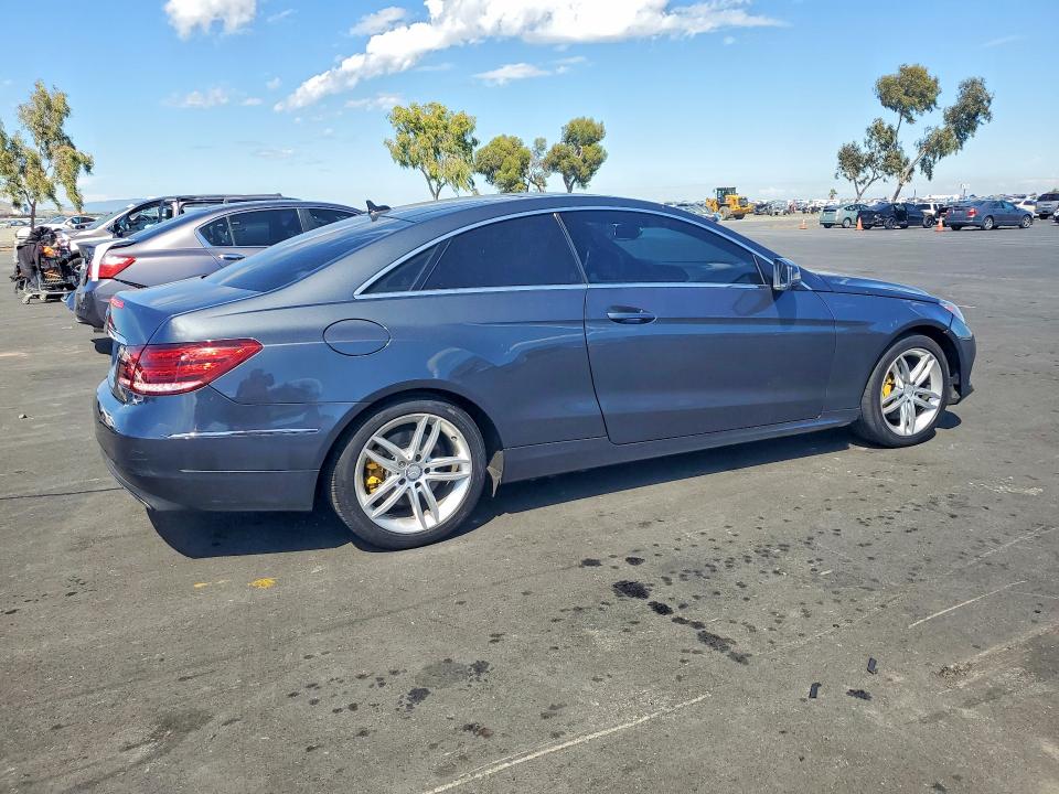 49280196 :رقم المزاد ، WDDKJ5KB0EF260409 vin ، 2014 Mercedes-benz E مزاد بيع