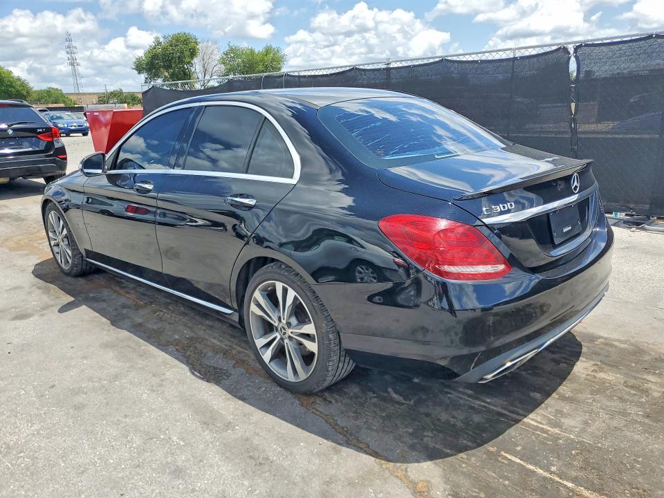 2015 Mercedes-benz C მანქანა იყიდება აუქციონზე, vin: 55SWF4JB6FU082874, აუქციონის ნომერი: 51378466