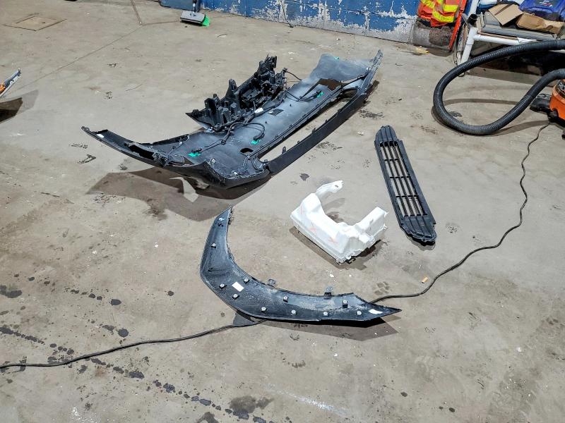 50603706 :رقم المزاد ، JTMABACAXRA057175 vin ، 2024 Toyota Bz4x مزاد بيع