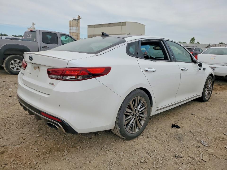 51842306 :رقم المزاد ، 5XXGV4L24JG221525 vin ، 2018 Kia Optima مزاد بيع