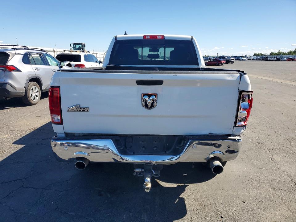 50677706 :رقم المزاد ، 1C6RR6TTXKS512630 vin ، 2019 Ram 1500 Classic مزاد بيع
