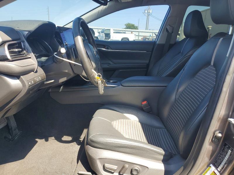 Продаж на аукціоні авто 2021 Toyota Camry, vin: 4T1T11AK8MU577689, номер лоту: 49769776