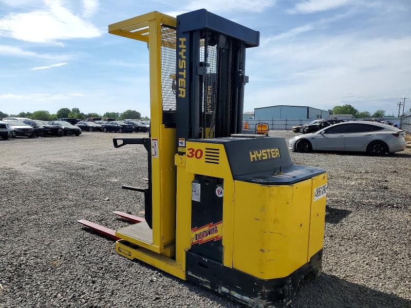 49661096 :رقم المزاد ، G118N01679Z vin ، 2000 Hyster Unknown مزاد بيع