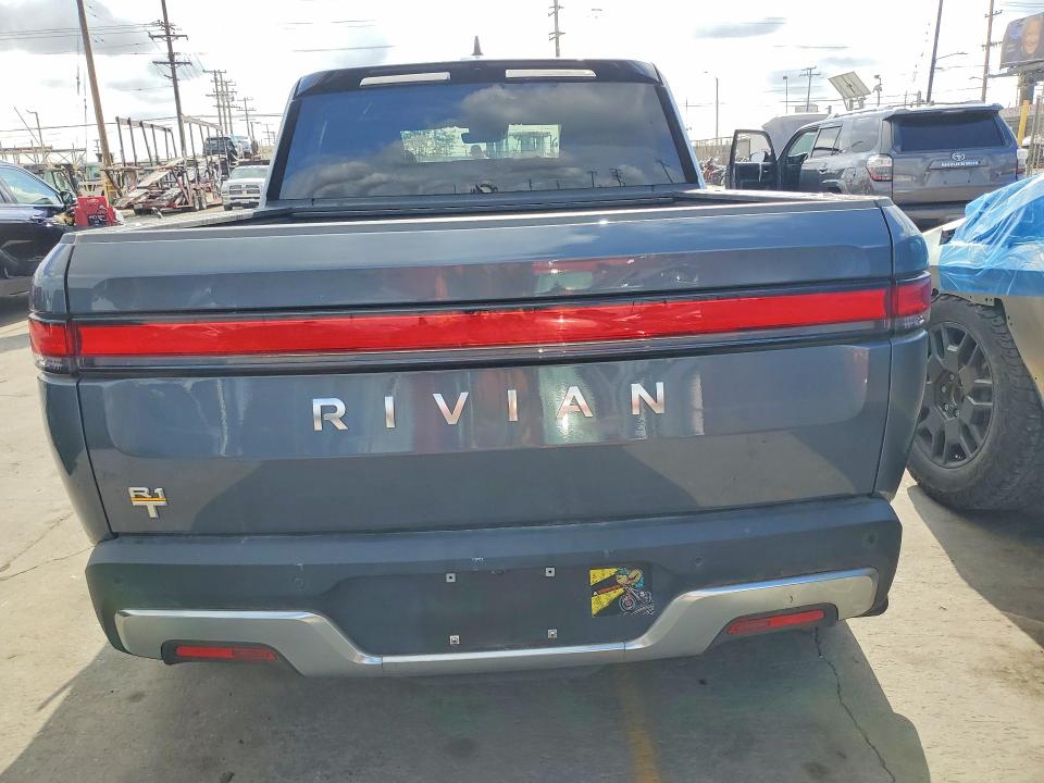 50673476 :رقم المزاد ، 7FCTGAAA4NN007706 vin ، 2022 Rivian R1t مزاد بيع