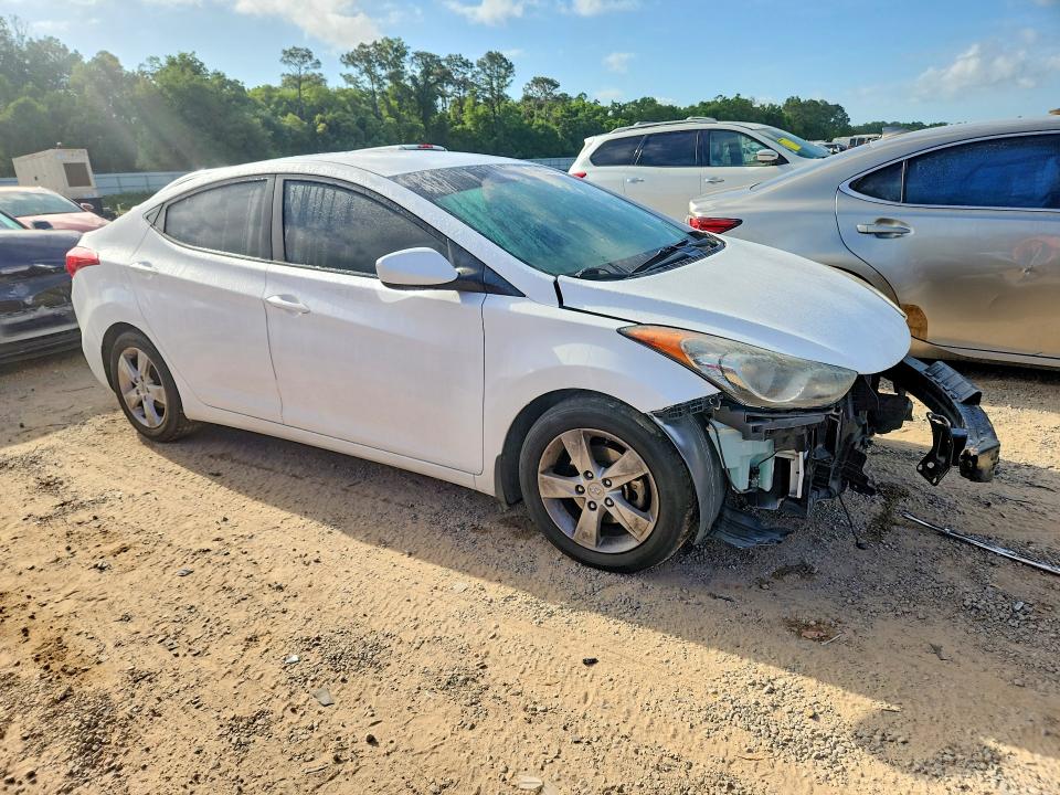 49937876 :رقم المزاد ، 5NPDH4AE6DH285601 vin ، 2013 Hyundai Elantra مزاد بيع