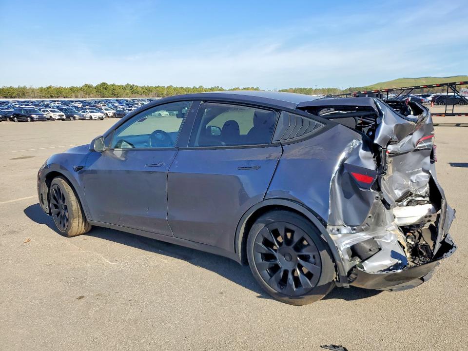 2023 Tesla Model Y მანქანა იყიდება აუქციონზე, vin: 7SAYGDEE1PA104180, აუქციონის ნომერი: 51280726