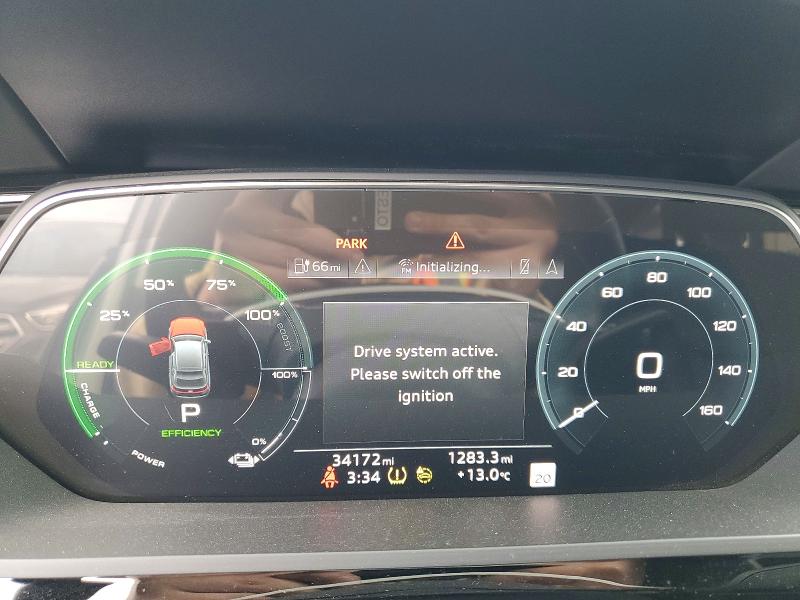 2022 Audi E-tron მანქანა იყიდება აუქციონზე, vin: WA13AAGE2NB010259, აუქციონის ნომერი: 49649566
