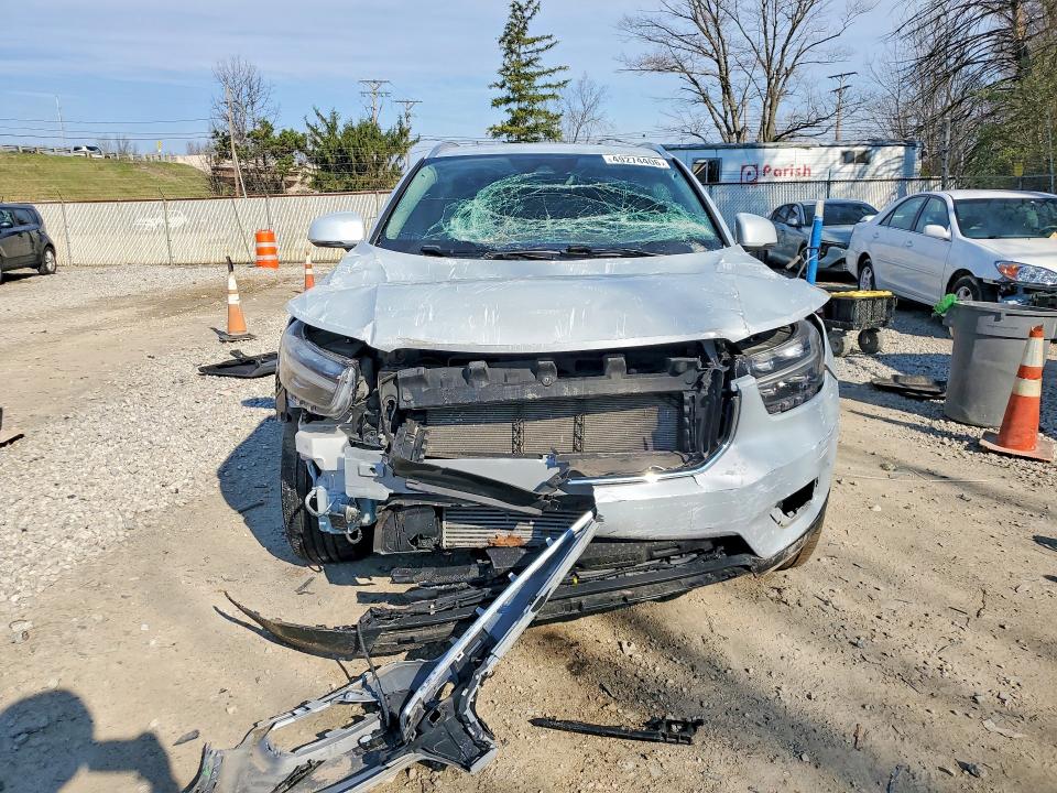 2020 Volvo Xc40 მანქანა იყიდება აუქციონზე, vin: YV4162UK3L2288970, აუქციონის ნომერი: 49274406