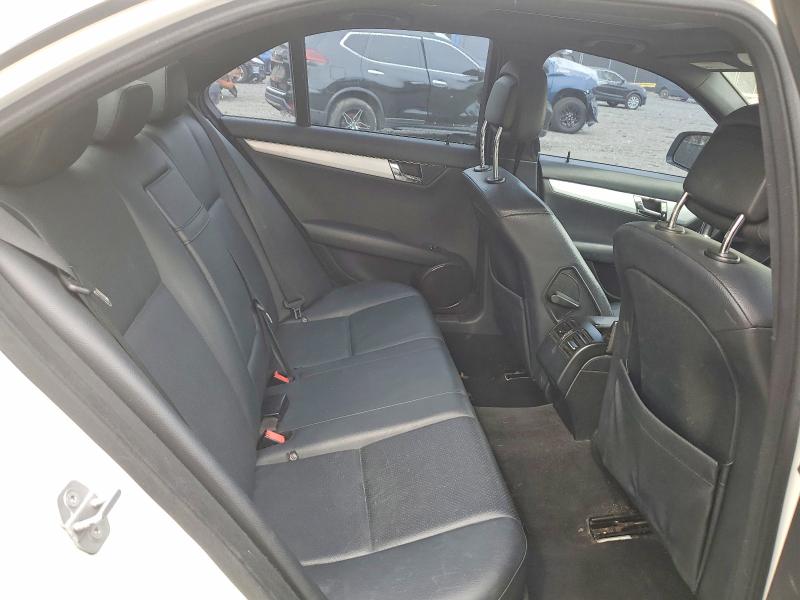 2009 Mercedes-benz C მანქანა იყიდება აუქციონზე, vin: WDDGF54X39R054814, აუქციონის ნომერი: 49865396