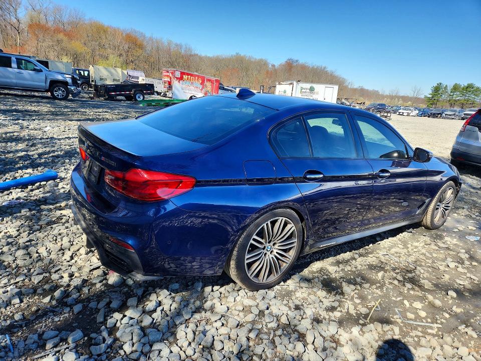 49051316 :رقم المزاد ، WBAJB9C50JB286865 vin ، 2018 Bmw M550xi مزاد بيع