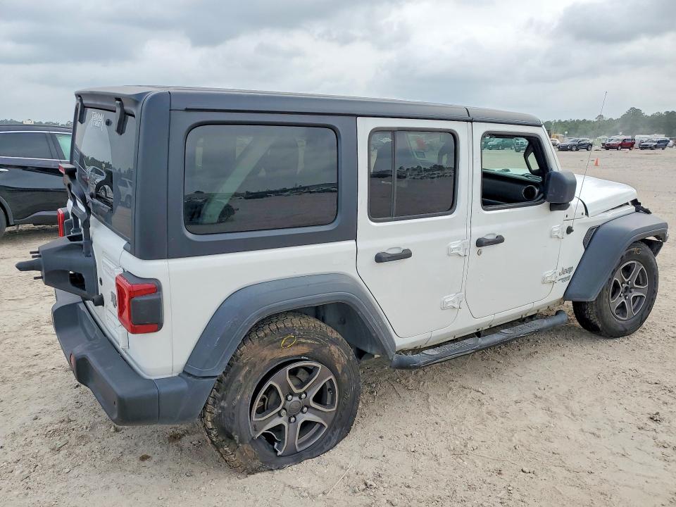 51730886 :رقم المزاد ، 1C4HJXDG8JW144863 vin ، 2018 Jeep Wrangler Unlimited مزاد بيع