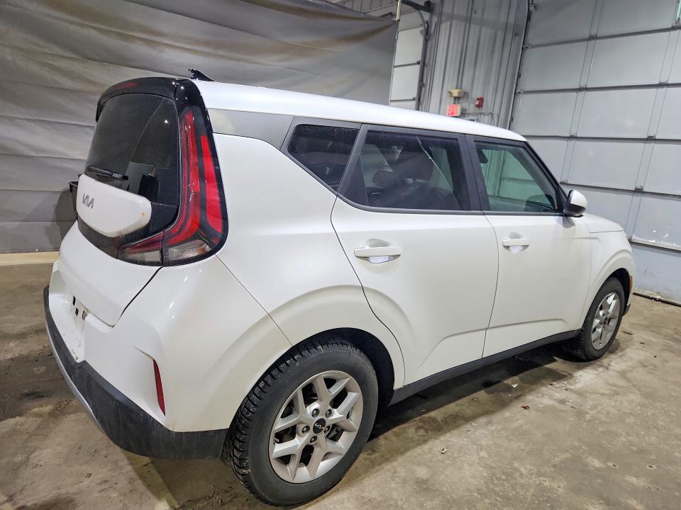 2025 Kia Soul მანქანა იყიდება აუქციონზე, vin: KNDJ23AU2S7943986, აუქციონის ნომერი: 49311596