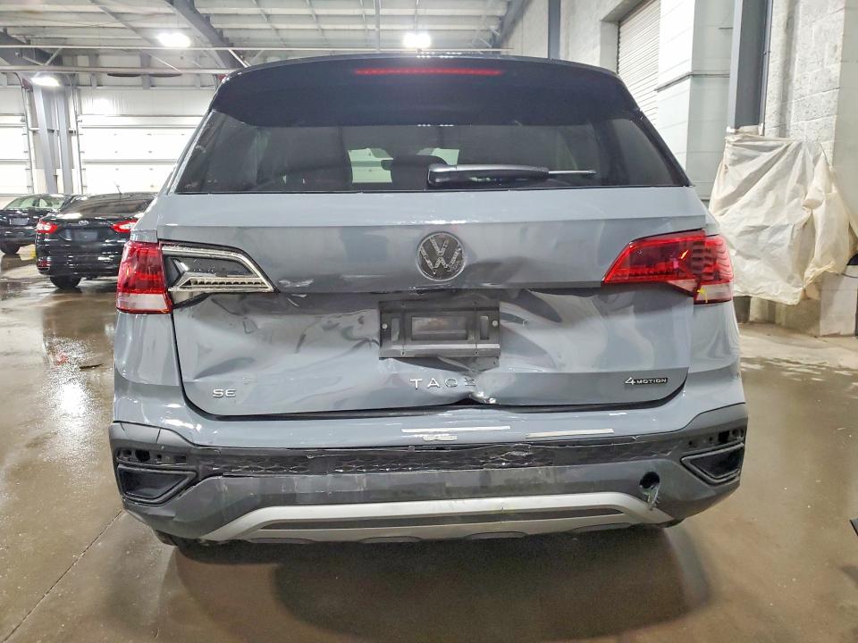 Продажа на аукционе авто 2024 Volkswagen Taos, vin: 3VVVX7B29RM070035, номер лота: 49403266