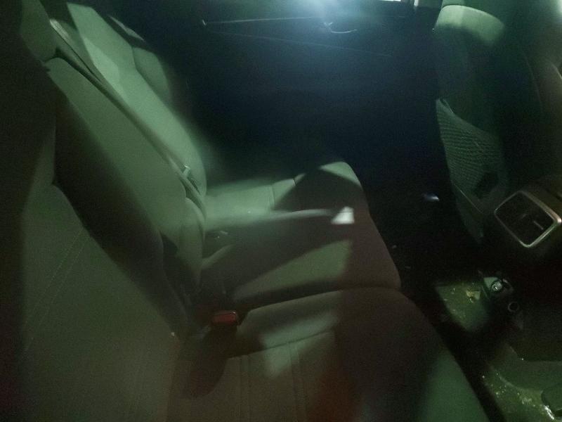 51138426 :رقم المزاد ، 5XYPG4A33GG168214 vin ، 2016 Kia Sorento مزاد بيع