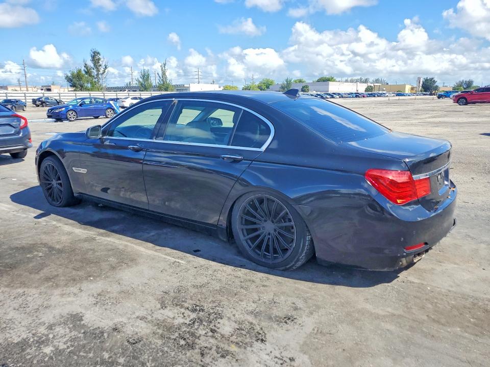 2012 Bmw 750 მანქანა იყიდება აუქციონზე, vin: WBAKC8C57CC437645, აუქციონის ნომერი: 49237406