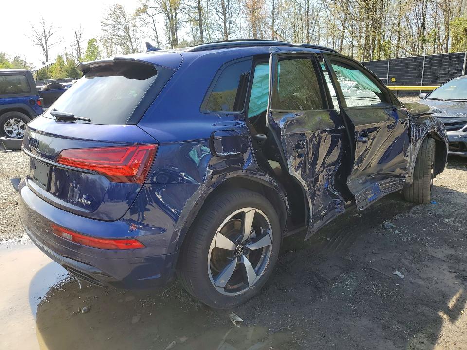 2022 Audi Q5 მანქანა იყიდება აუქციონზე, vin: WA1EAAFYXN2043725, აუქციონის ნომერი: 49048186