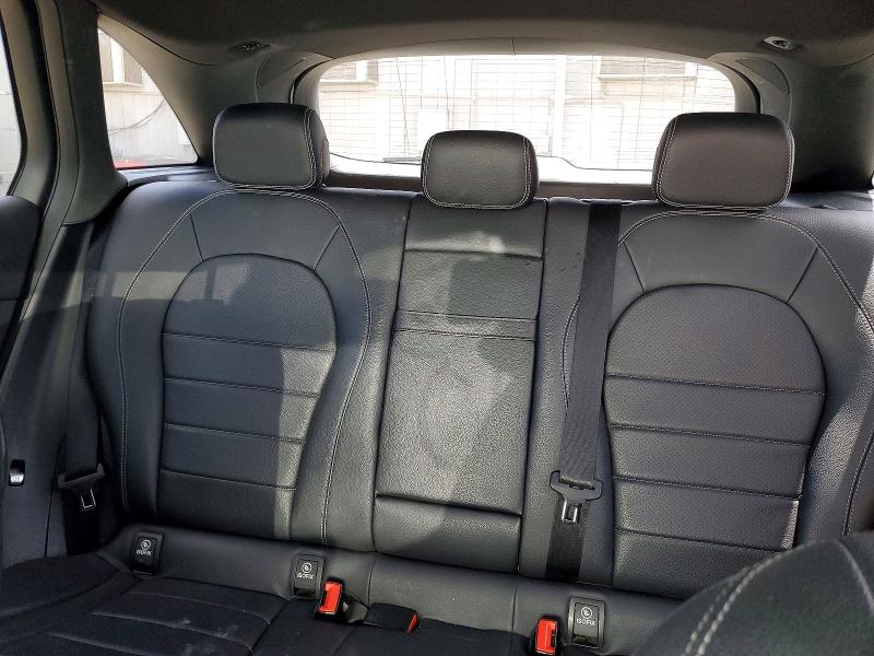 51483576 :رقم المزاد ، WDC0G4JB7HF122571 vin ، 2017 Mercedes-benz Glc مزاد بيع