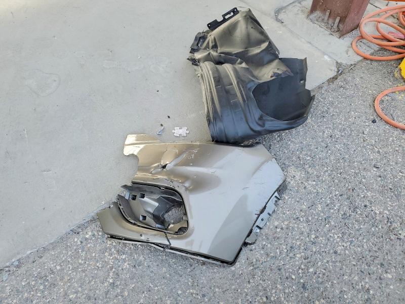 51035586 :رقم المزاد ، 1C4PJLCB6LD624344 vin ، 2020 Jeep Cherokee مزاد بيع