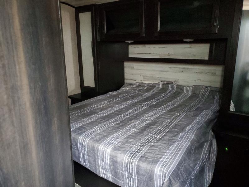 Продажа на аукционе авто 2022 Jayco Jay Feathe, vin: 1UJBJ0BN5N1J60231, номер лота: 49455966