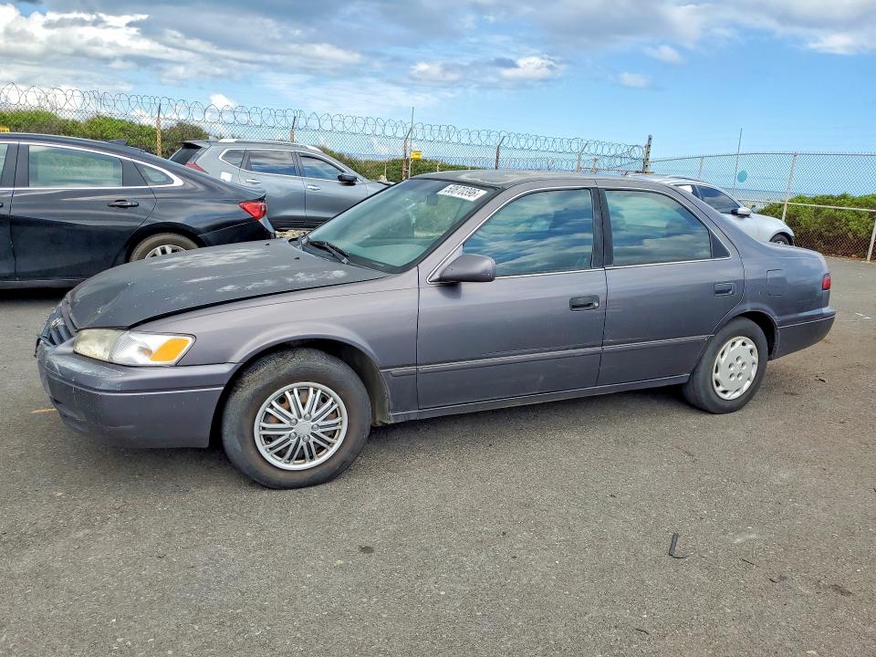50870396 :رقم المزاد ، 4T1BG22KXXU548214 vin ، 1999 Toyota Camry مزاد بيع