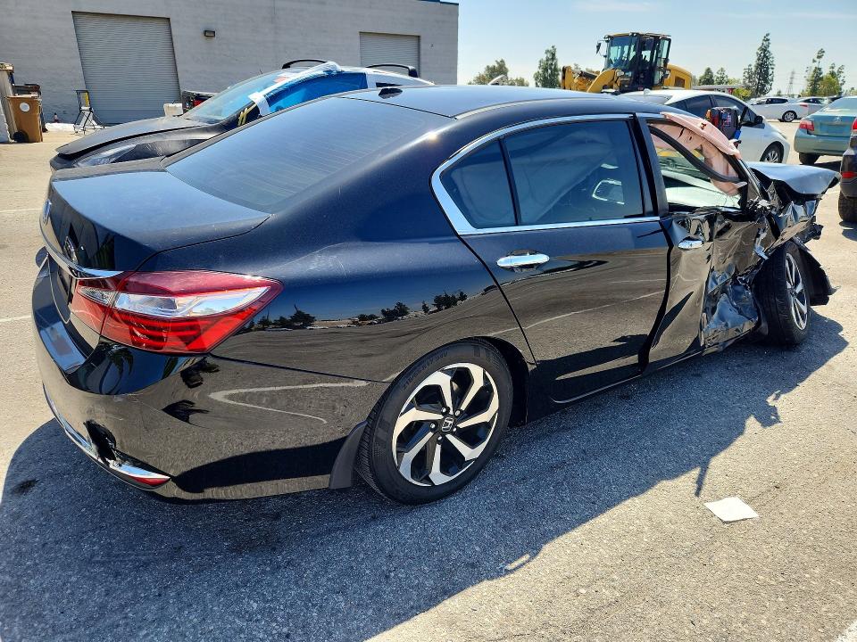 51527846 :رقم المزاد ، 1HGCR2F77GA076291 vin ، 2016 Honda Accord مزاد بيع