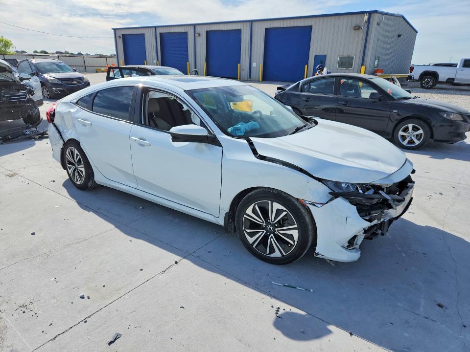 Продажа на аукционе авто 2019 Honda Civic, vin: JHMFC1F71KX002117, номер лота: 49171236