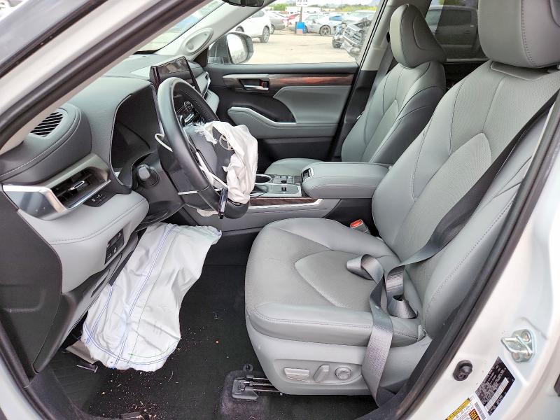48979816 :رقم المزاد ، 5TDXBRCH6PS574558 vin ، 2023 Toyota Highlander Hybrid مزاد بيع