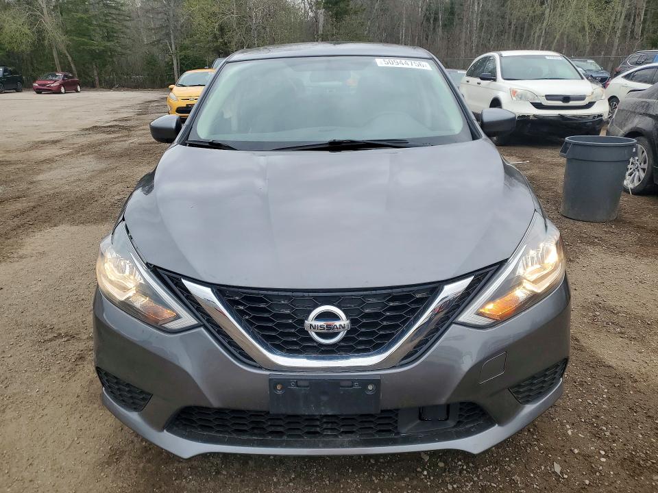 50944756 :رقم المزاد ، 3N1AB7AP7KY388391 vin ، 2019 Nissan Sentra مزاد بيع